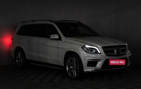Mercedes-Benz GL-Класс, 2015 год, 4 499 000 рублей, 27 фотография