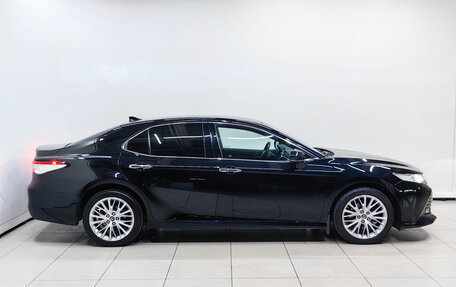 Toyota Camry, 2019 год, 2 799 000 рублей, 5 фотография