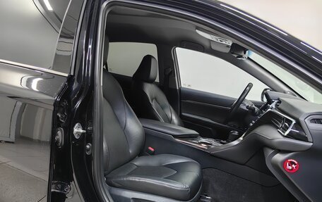 Toyota Camry, 2019 год, 2 799 000 рублей, 7 фотография