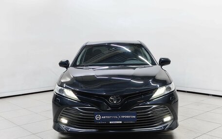 Toyota Camry, 2019 год, 2 799 000 рублей, 3 фотография