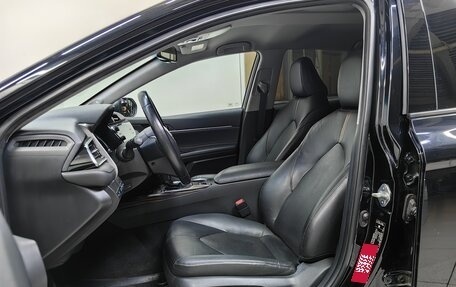 Toyota Camry, 2019 год, 2 799 000 рублей, 6 фотография