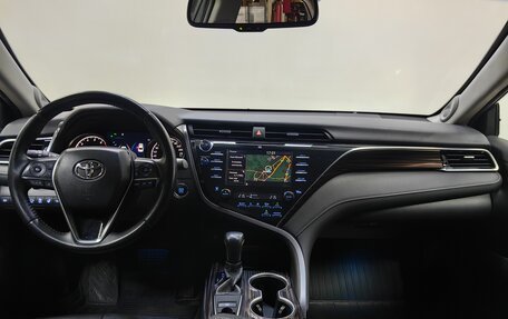 Toyota Camry, 2019 год, 2 799 000 рублей, 12 фотография