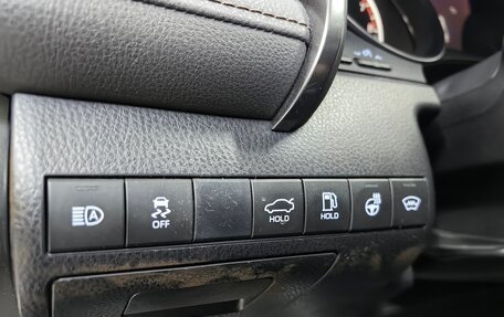 Toyota Camry, 2019 год, 2 799 000 рублей, 22 фотография