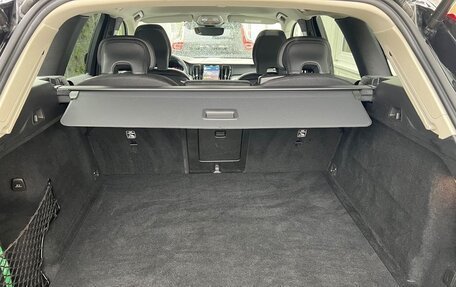 Volvo XC60 II, 2023 год, 3 965 000 рублей, 11 фотография