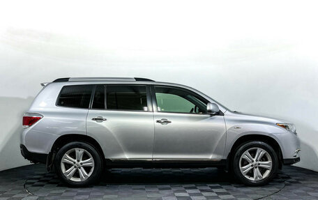 Toyota Highlander III, 2011 год, 2 047 000 рублей, 4 фотография