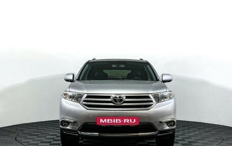 Toyota Highlander III, 2011 год, 2 047 000 рублей, 2 фотография