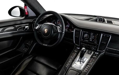 Porsche Panamera II рестайлинг, 2012 год, 2 299 000 рублей, 16 фотография