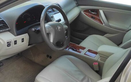 Toyota Camry, 2008 год, 1 100 000 рублей, 8 фотография