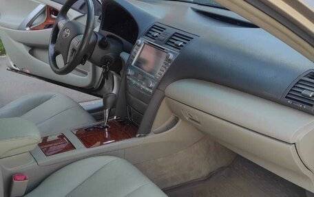 Toyota Camry, 2008 год, 1 100 000 рублей, 12 фотография