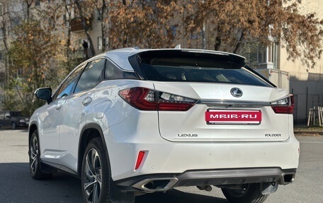 Lexus RX IV рестайлинг, 2017 год, 3 970 000 рублей, 4 фотография