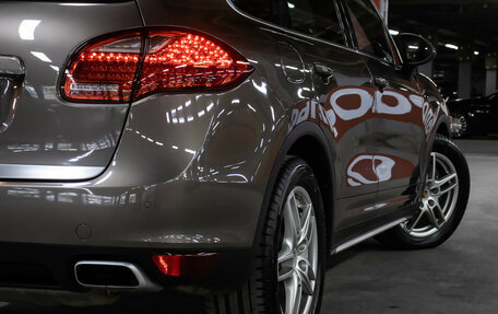 Porsche Cayenne III, 2013 год, 2 998 000 рублей, 25 фотография