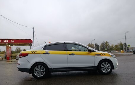 KIA Rio III рестайлинг, 2016 год, 745 000 рублей, 3 фотография