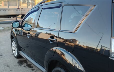 Mitsubishi Outlander III рестайлинг 3, 2011 год, 975 000 рублей, 5 фотография