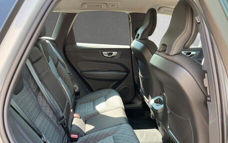Volvo XC60 II, 2023 год, 4 093 000 рублей, 4 фотография