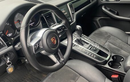 Porsche Macan I рестайлинг, 2016 год, 3 500 000 рублей, 5 фотография
