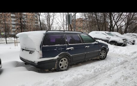 Volkswagen Passat B4, 1993 год, 270 000 рублей, 2 фотография