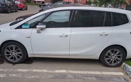 Opel Zafira C рестайлинг, 2014 год, 1 550 000 рублей, 20 фотография