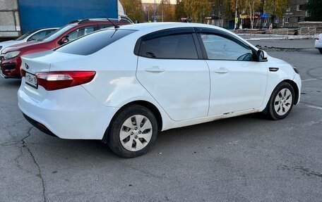 KIA Rio III рестайлинг, 2014 год, 550 000 рублей, 4 фотография