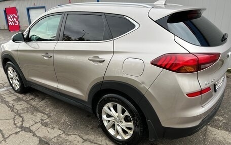 Hyundai Tucson III, 2019 год, 2 050 000 рублей, 6 фотография