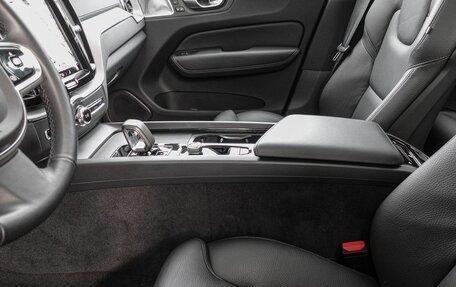 Volvo XC60 II, 2023 год, 4 695 000 рублей, 17 фотография