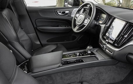 Volvo XC60 II, 2023 год, 4 695 000 рублей, 13 фотография