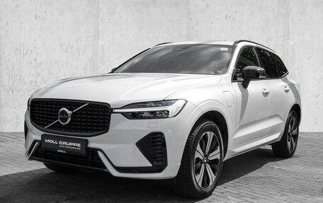Volvo XC60 II, 2023 год, 4 754 000 рублей, 2 фотография