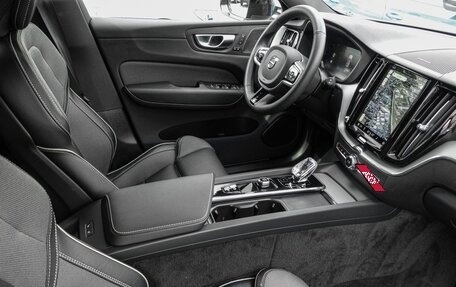 Volvo XC60 II, 2023 год, 4 754 000 рублей, 9 фотография