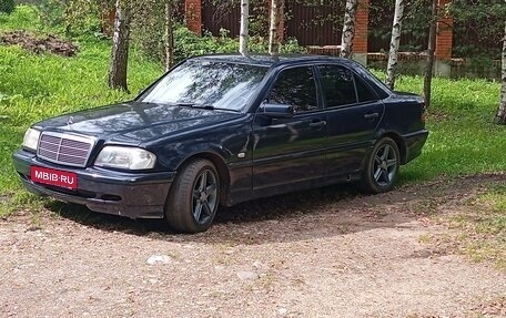 Mercedes-Benz C-Класс, 1998 год, 270 000 рублей, 1 фотография