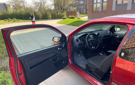 Ford Fiesta, 2006 год, 299 000 рублей, 6 фотография