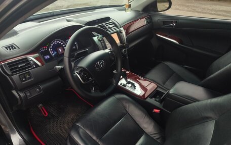 Toyota Camry, 2013 год, 1 690 000 рублей, 10 фотография
