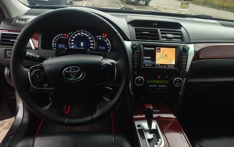Toyota Camry, 2013 год, 1 690 000 рублей, 12 фотография