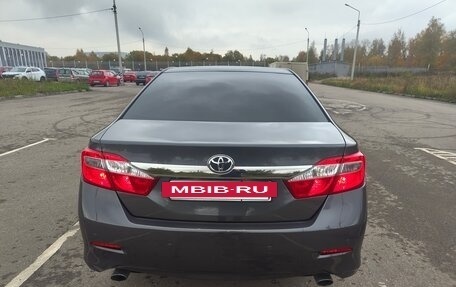 Toyota Camry, 2013 год, 1 690 000 рублей, 7 фотография