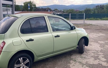 Nissan Micra III, 2005 год, 370 000 рублей, 2 фотография