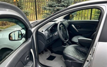 Renault Sandero II рестайлинг, 2014 год, 850 000 рублей, 8 фотография