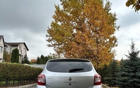 Renault Sandero II рестайлинг, 2014 год, 850 000 рублей, 2 фотография