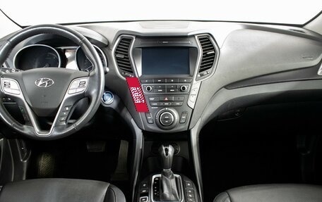 Hyundai Santa Fe III рестайлинг, 2016 год, 2 730 000 рублей, 11 фотография