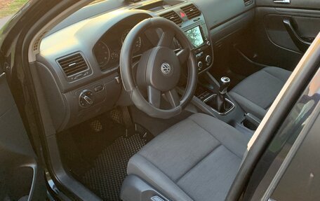 Volkswagen Golf V, 2004 год, 500 000 рублей, 14 фотография
