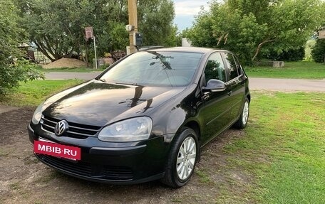 Volkswagen Golf V, 2004 год, 500 000 рублей, 17 фотография