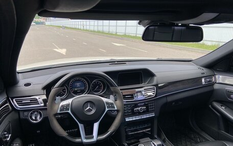 Mercedes-Benz E-Класс AMG, 2014 год, 3 300 000 рублей, 9 фотография