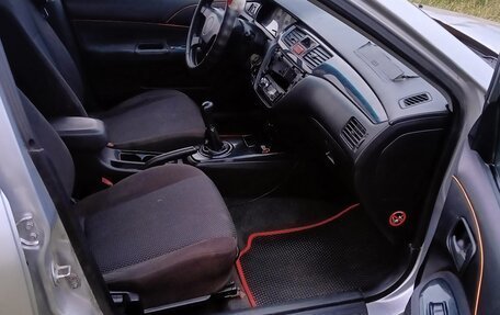 Mitsubishi Lancer IX, 2005 год, 230 000 рублей, 6 фотография