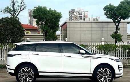 Land Rover Range Rover Evoque II, 2022 год, 2 480 000 рублей, 4 фотография