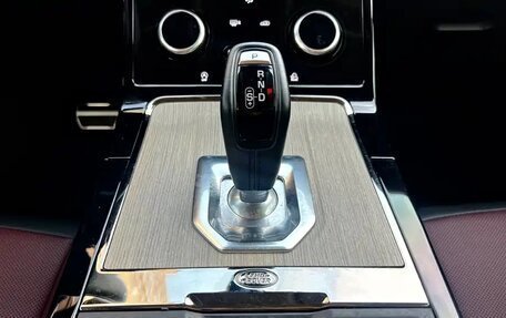 Land Rover Range Rover Evoque II, 2022 год, 2 480 000 рублей, 15 фотография