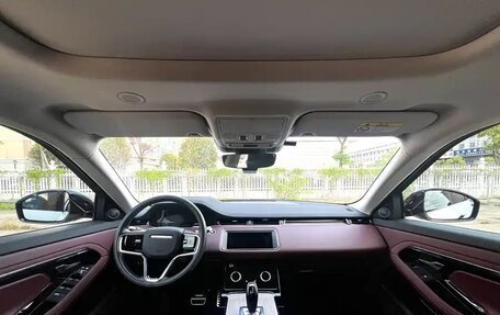 Land Rover Range Rover Evoque II, 2022 год, 2 480 000 рублей, 13 фотография