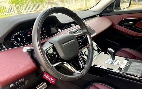 Land Rover Range Rover Evoque II, 2022 год, 2 480 000 рублей, 10 фотография