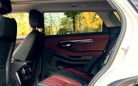 Land Rover Range Rover Evoque II, 2022 год, 2 480 000 рублей, 21 фотография