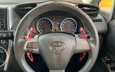 Toyota Wish II, 2017 год, 1 154 000 рублей, 11 фотография