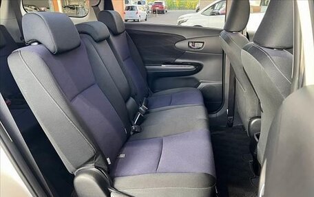 Toyota Wish II, 2017 год, 1 154 000 рублей, 19 фотография