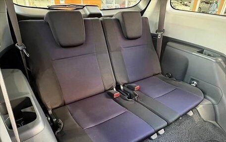 Toyota Wish II, 2017 год, 1 154 000 рублей, 21 фотография