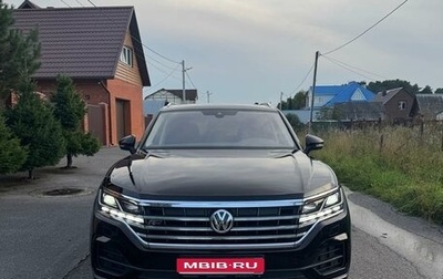 Volkswagen Touareg III, 2018 год, 4 500 000 рублей, 1 фотография