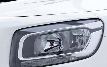 Mercedes-Benz GLB, 2021 год, 2 480 600 рублей, 24 фотография